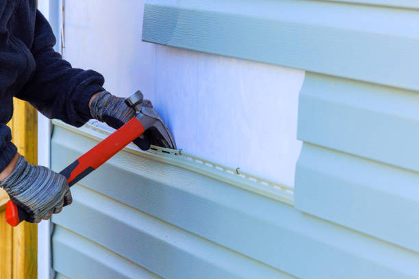 Reliable Siding Inspection contractor in Greenwood, IN by Creative Siding